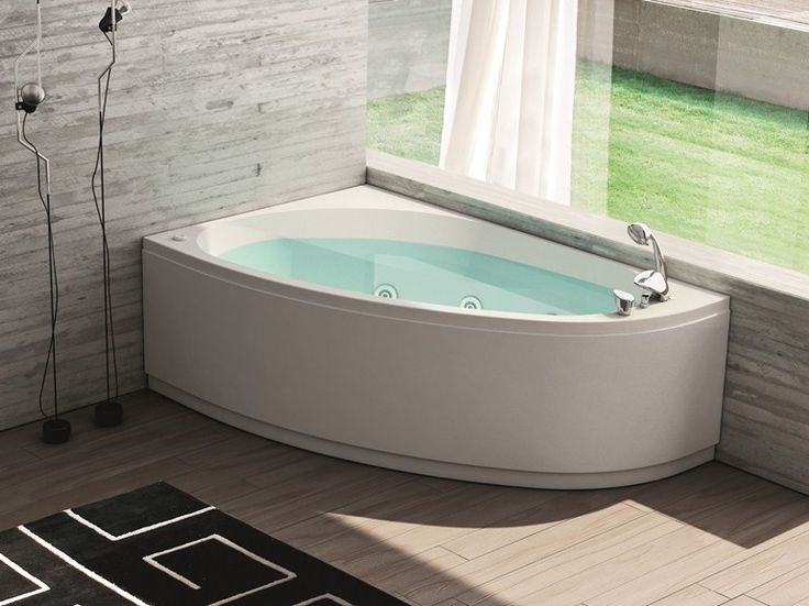 Corner tub